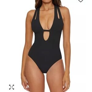 NWT Becca Pucker UP Tear One Piece 🖤👙